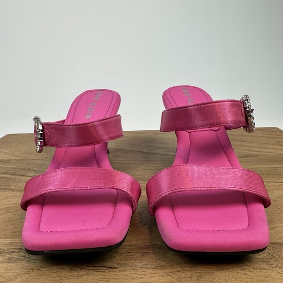 New Womens Anne Klein Josie Pink Satin Slip On Jewel Buckle Heels Size 7 M - Picture 3 of 9
